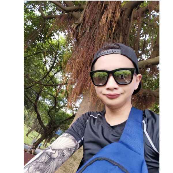 湖北35岁单身帅哥真诚找对象-锡林郭勒盟征婚相亲网