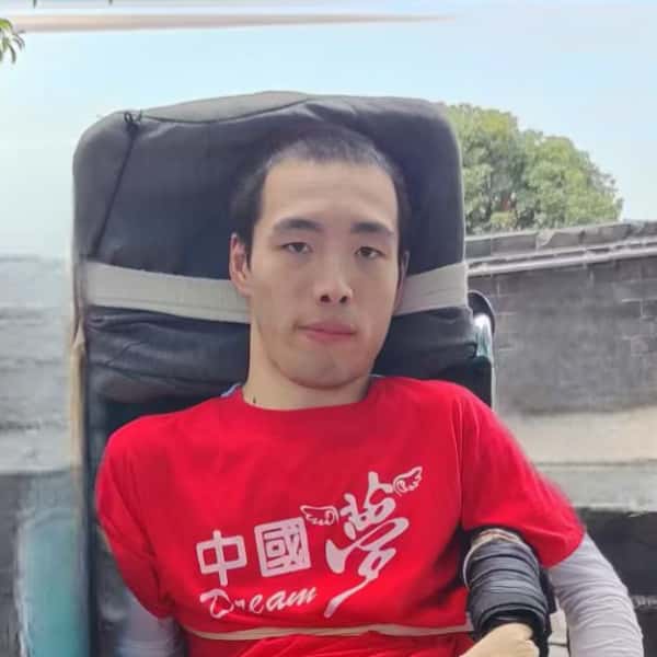 湖南30岁单身帅哥真诚找对象-锡林郭勒盟征婚相亲网