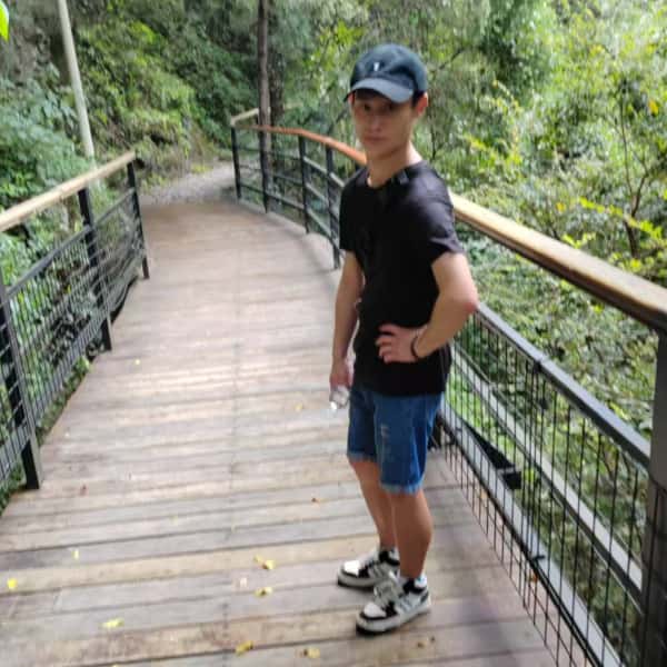 浙江28岁单身帅哥真诚找对象-锡林郭勒盟征婚相亲网