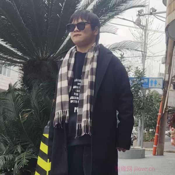 江西20岁单身帅哥真诚找对象-锡林郭勒盟征婚相亲网