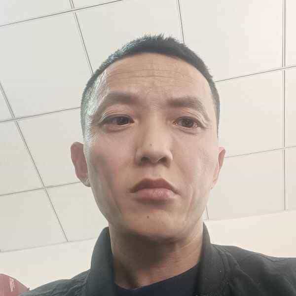 40岁岁四川单身帅哥 - 锡林郭勒盟吉缘网