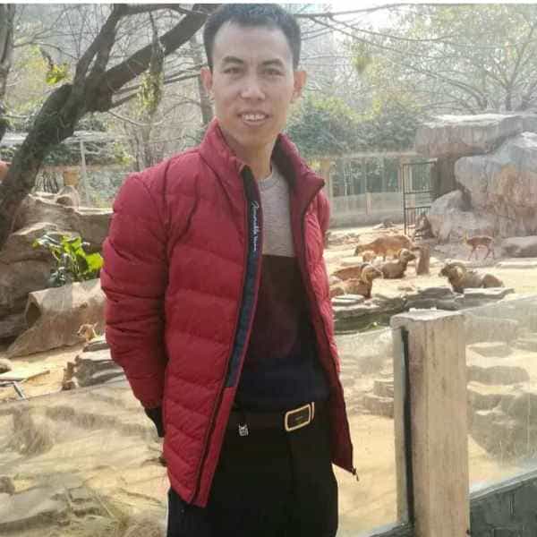 42岁岁浙江单身帅哥 - 锡林郭勒盟吉缘网
