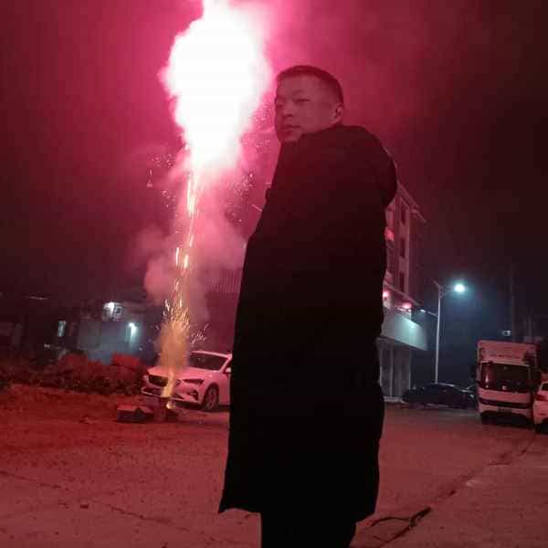 38岁岁四川单身帅哥 - 锡林郭勒盟吉缘网