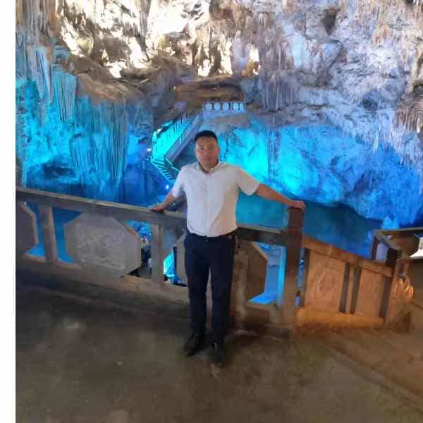 35岁岁云南单身帅哥 - 锡林郭勒盟吉缘网