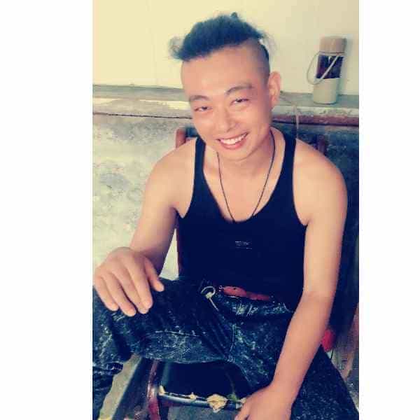 38岁岁山东单身帅哥 - 锡林郭勒盟吉缘网