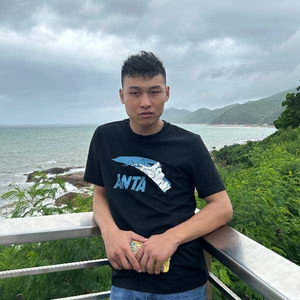 28岁岁山东单身帅哥 - 锡林郭勒盟吉缘网